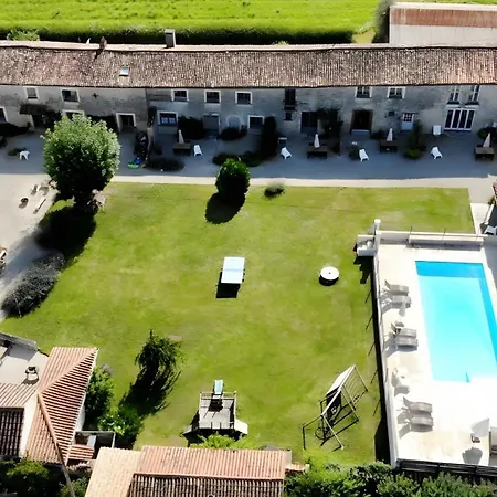 La Maison Blanche - La Garenne Casa vacanze *