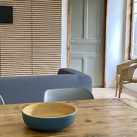 La Maison Blanche - La Garenne Casa vacanze
